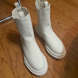 NWT, never worn, BERSHKA platform boots